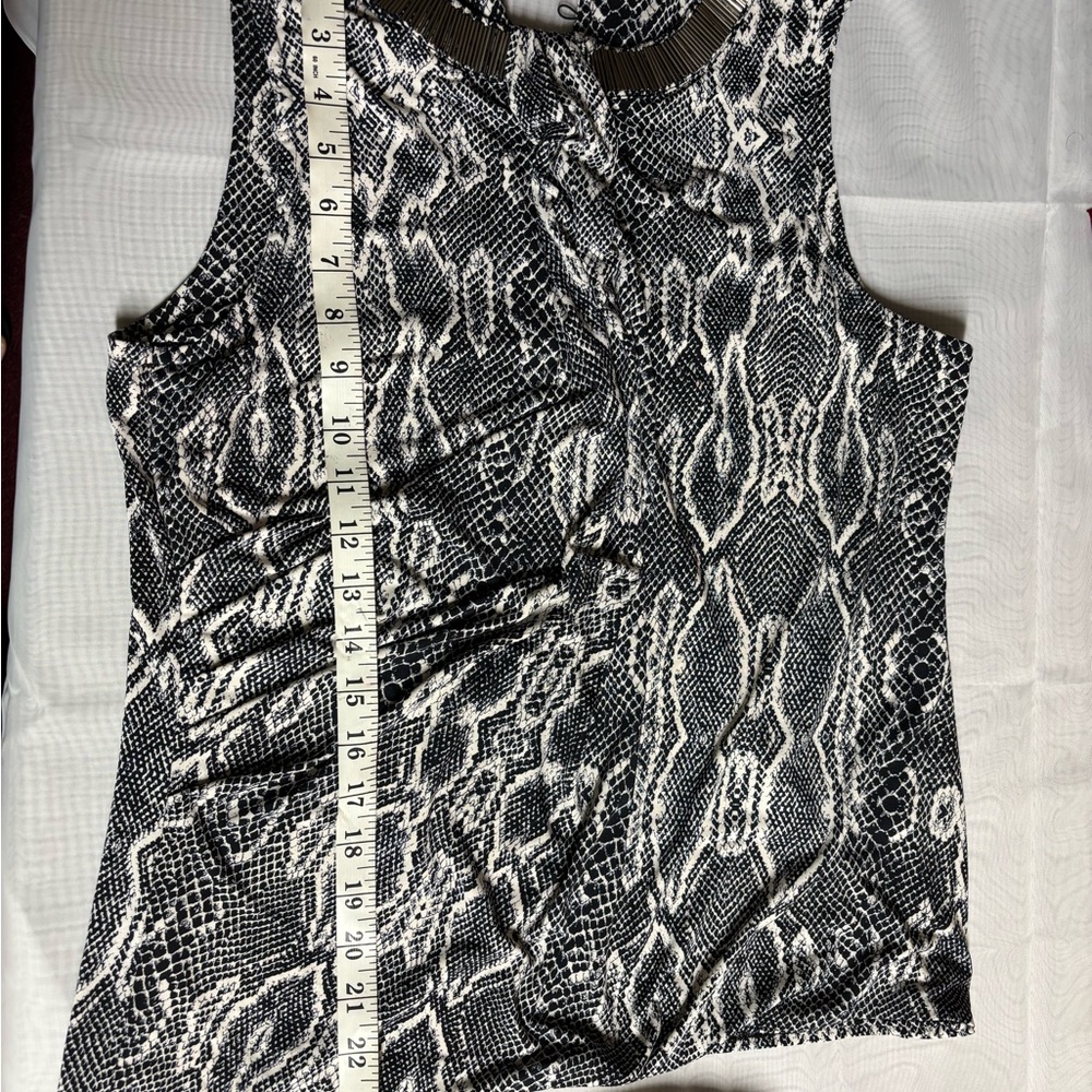 Sold Alfani Cream Asymmetrical Fitted Sleeveless Tank Top